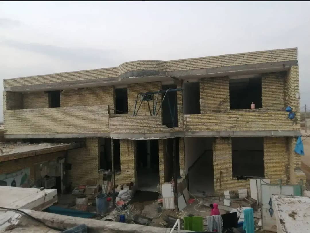 سنگ کاری و کاشی کاری ساختمان شاد دل در منطقه آزاد انزلی